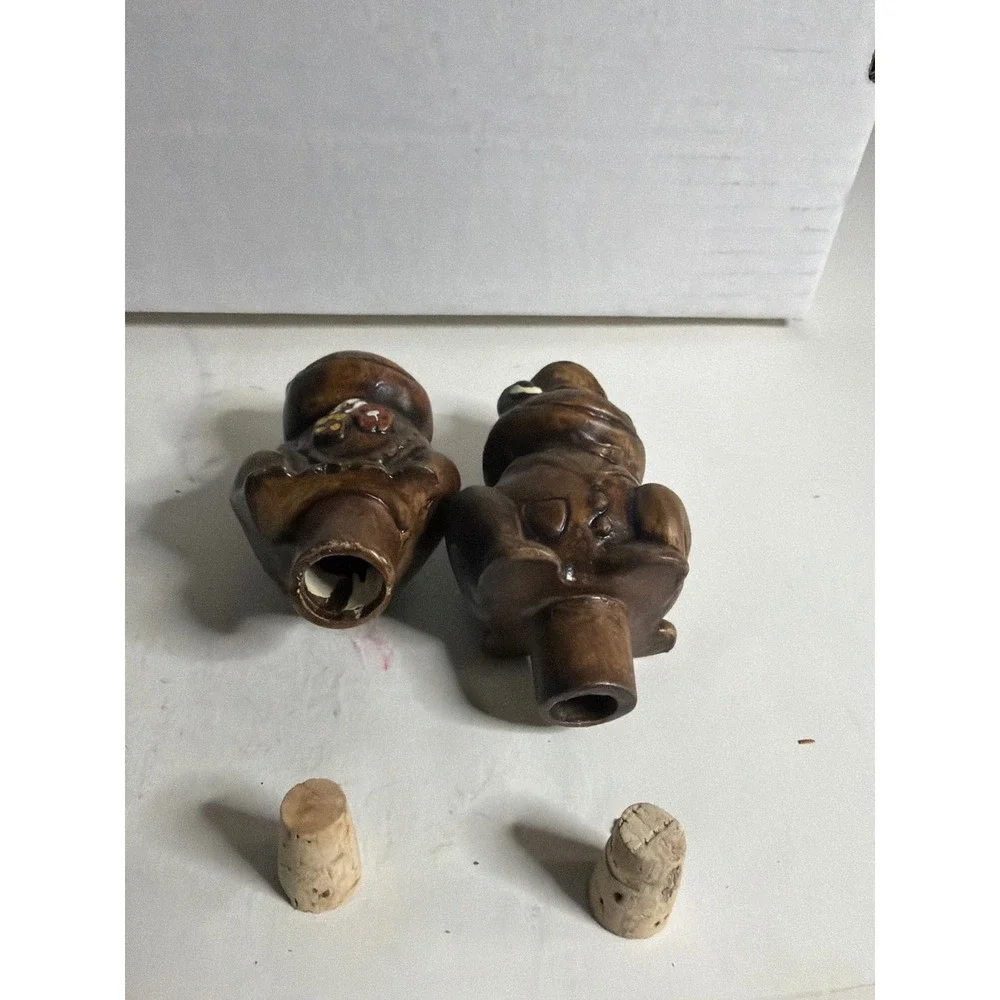 Vintage Queen Mary Frog Salt and Pepper Shakers Ceramic Bride Groom Souvenir Set